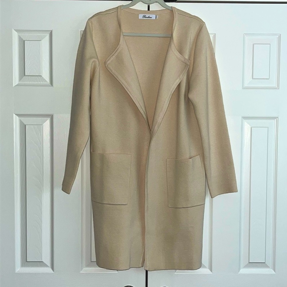 Prinbara Sweater Size Large 
Cream Color NWOT